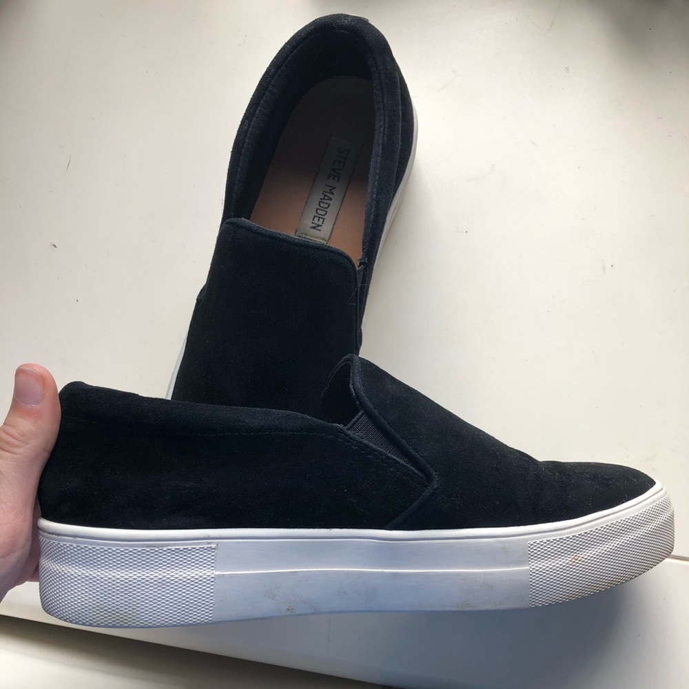 Steve Madden Gills Black Suede Platform shoes